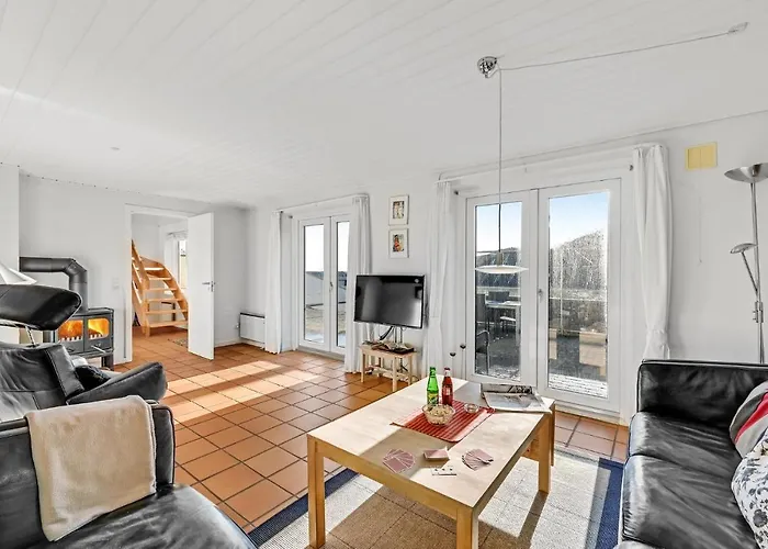 Holiday home Pet Friendly In *